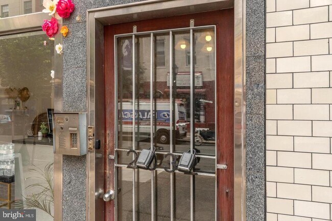 Foto del edificio - 2032 Chestnut St