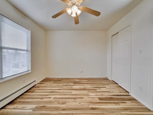 Building Photo - 3057 Noble Ct