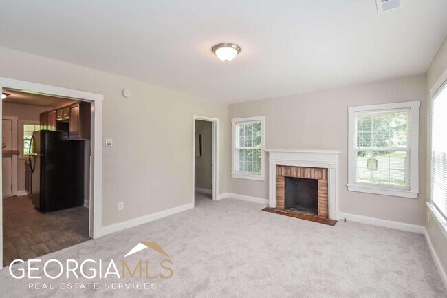 Foto del edificio - 942 Lawton St SW