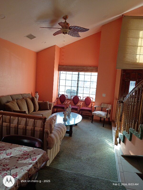 Building Photo - 17840 Lakeview Dr