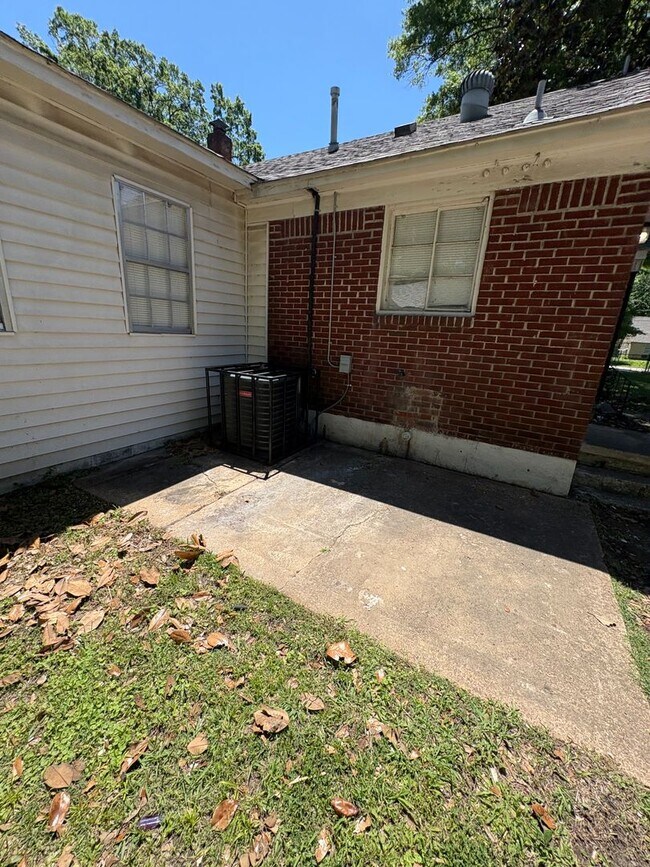 Foto del edificio - 3904 Kimball Ave