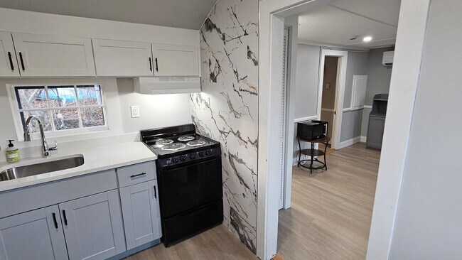 Foto del edificio - 825 Scenic Hwy