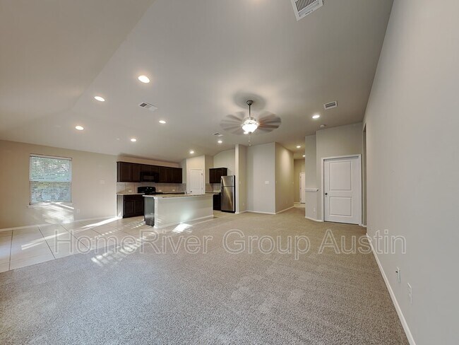 Foto del edificio - 21709 Crystal Way