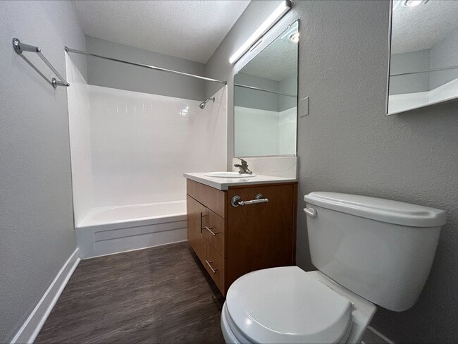 Interior Photo - The Circle Apartments at Long Beach