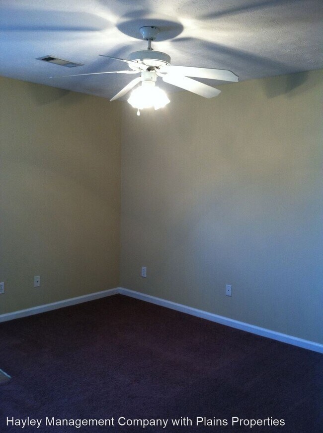 Foto del edificio - 2 br, 2 bath House - 1270 Samantha Court
