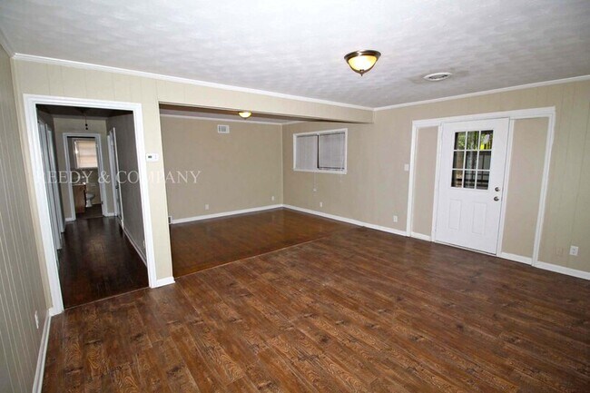 Building Photo - 2833 Landview Cove