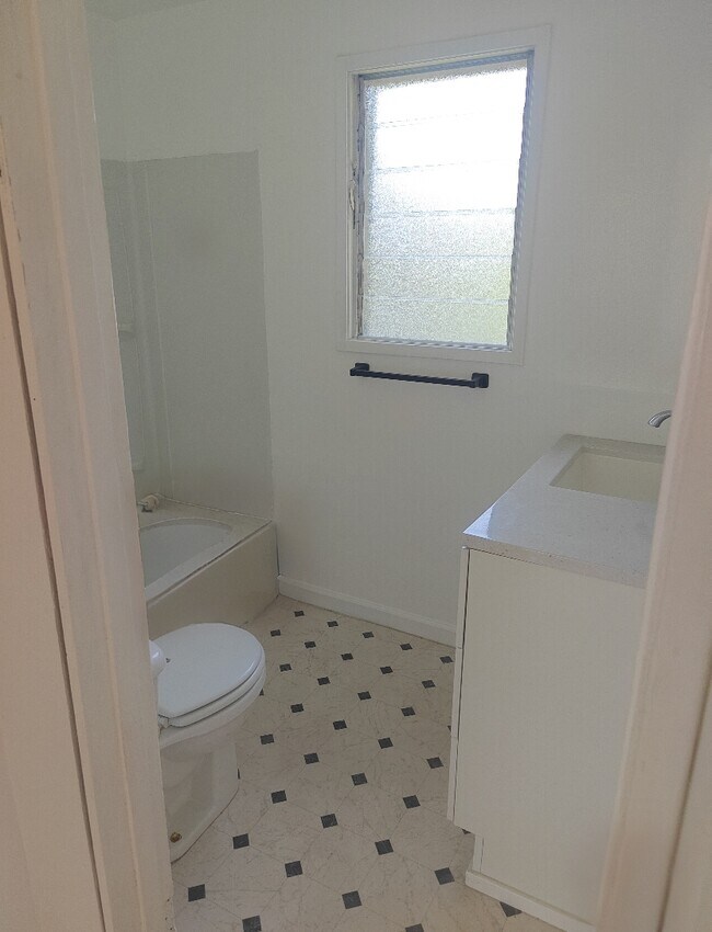 Foto del edificio - 3235 Mulberry St