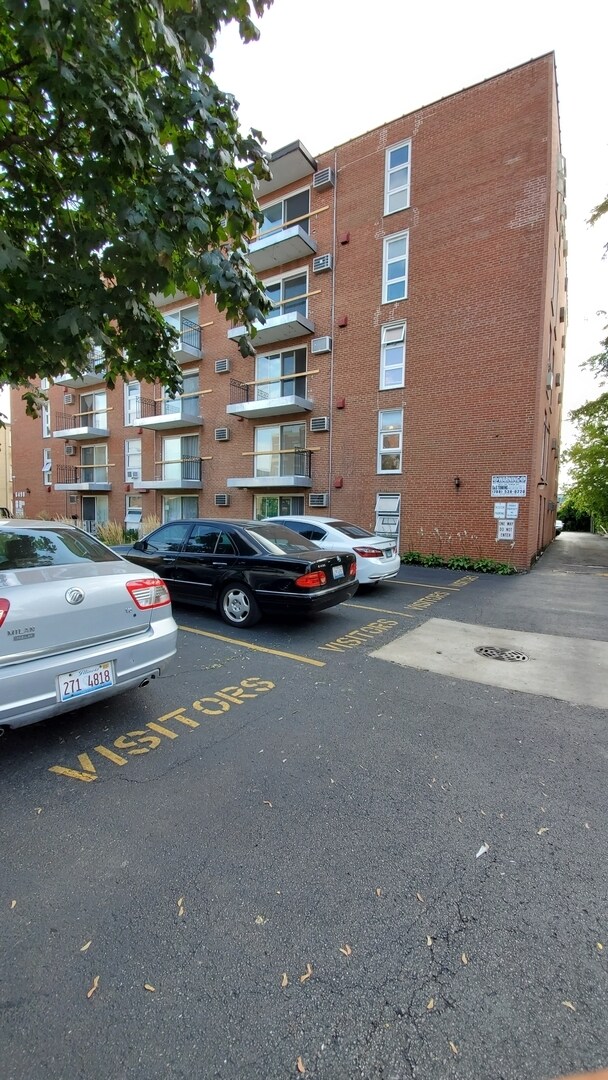 Foto del edificio - 6490 N Northwest Hwy