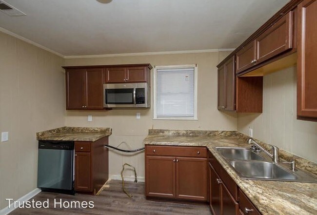 Building Photo - 4 br, 2 bath House - 201 Third Street
