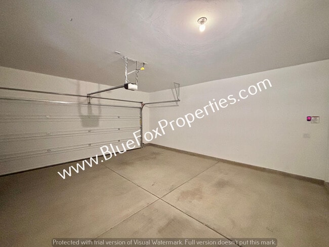 Building Photo - 21479 E Treasure Rd