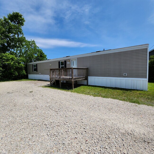 Foto del edificio - 2 br, 2 bath Mobile Home - 6401 Lois Street