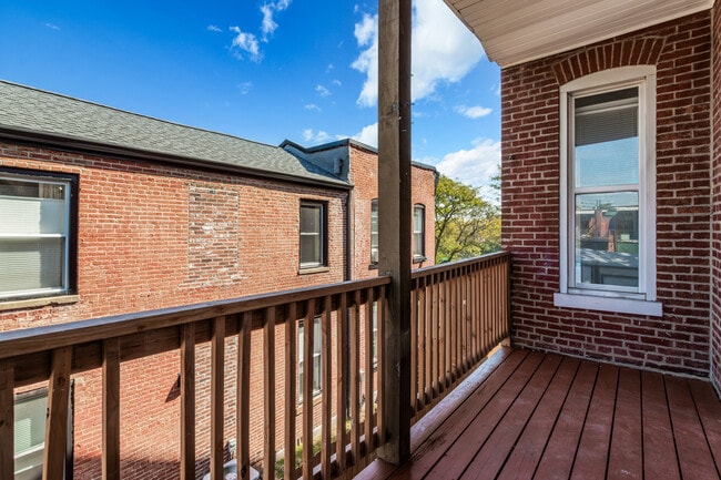 Building Photo - 2857 S 18th St