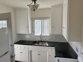 Kitchen/ Back Door - 5424 Vantage Ave