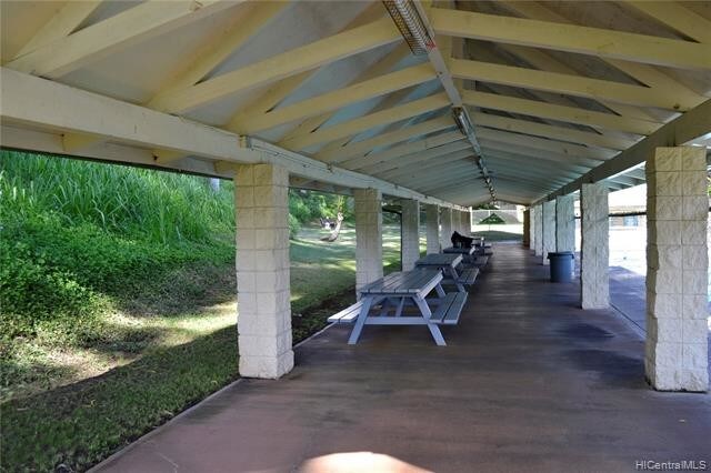 Building Photo - 95-2047 Waikalani Pl