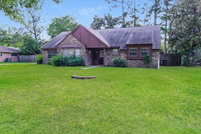 Foto del edificio - 26218 Maplewood Dr