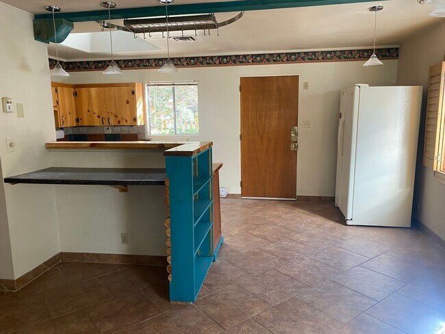 Building Photo - 2 Bedroom, 1 Bathroom Home in Sandia Park, NM