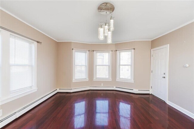 Building Photo - 85 Cleveland St