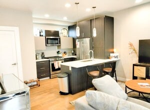 Building Photo - 1270 Quitman St