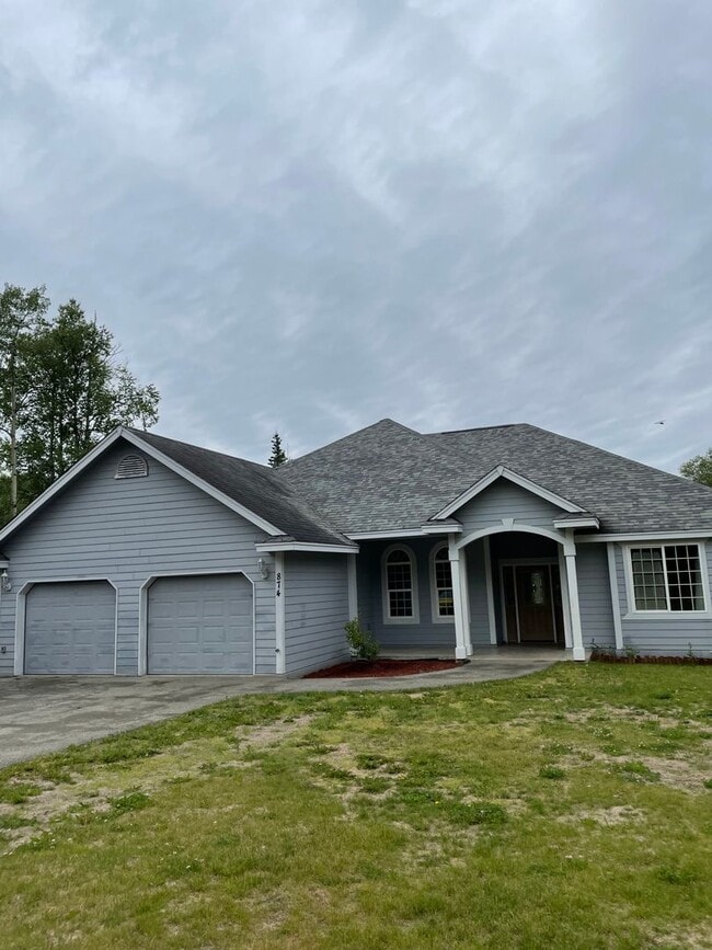 Building Photo - 874 Gambit Cir