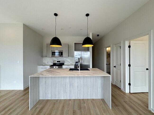 Foto del edificio - 3207 N Narragansett Ave