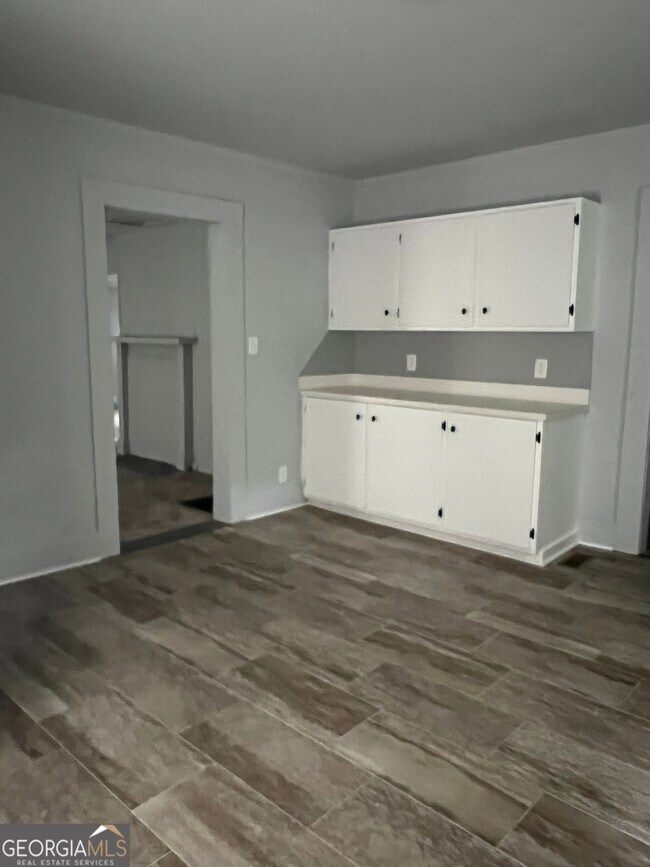 Foto del edificio - 914 Greenville St