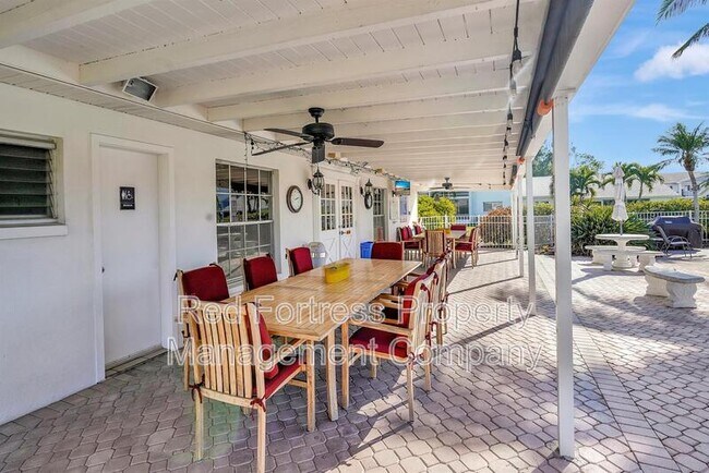 Foto del edificio - 6731 Panther Ln