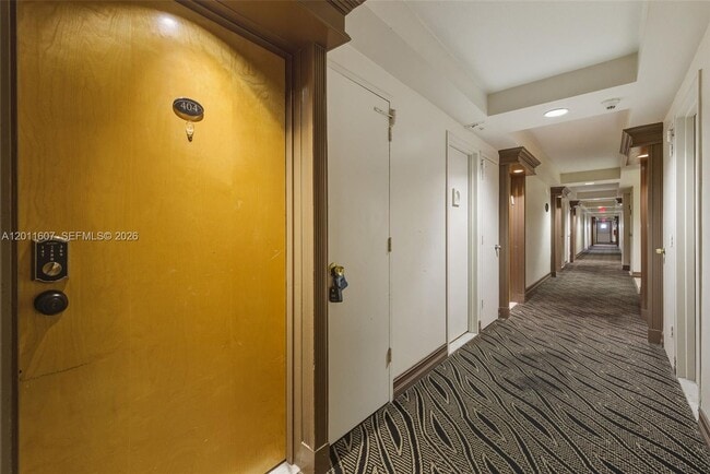 Building Photo - 9195 Collins Ave