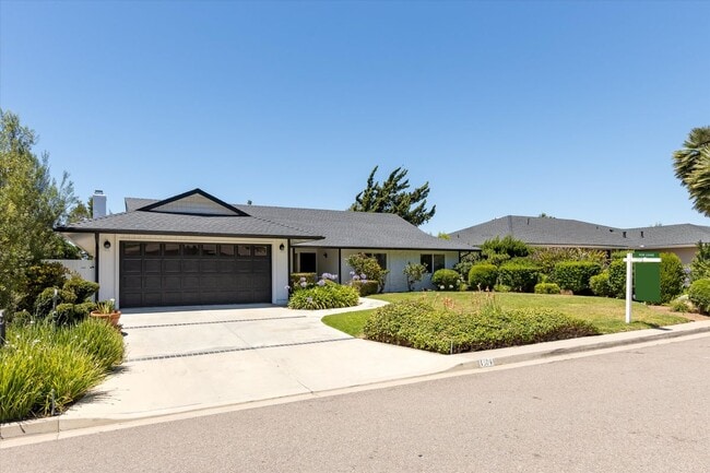 Building Photo - 1304 San Julian Dr