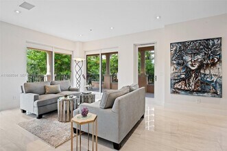 Building Photo - 13633 Deering Bay Dr