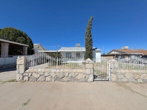 Building Photo - 3509 Tyler Ave