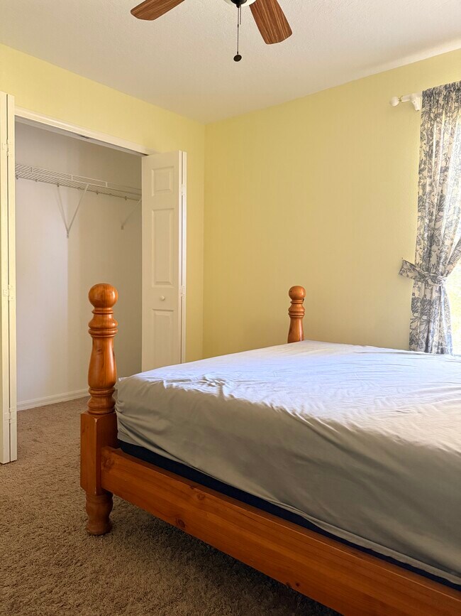 Foto del edificio - 14613 Kristenright Ln