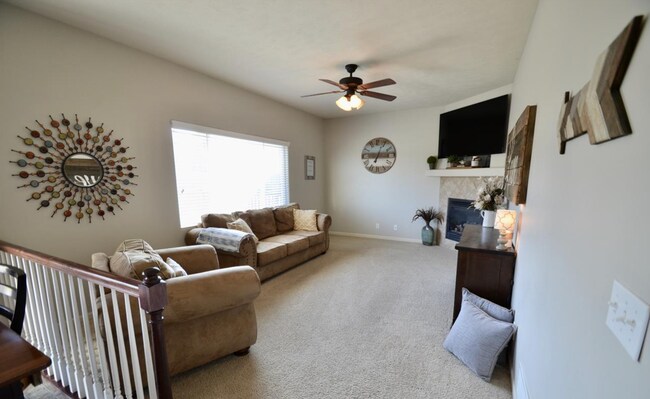 Foto del edificio - 5 Bedroom With 6th Non-Conforming In Stone...