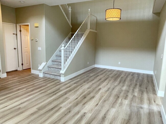 Foto del edificio - Del Mar Single Family Home- Just in Time for Summer!