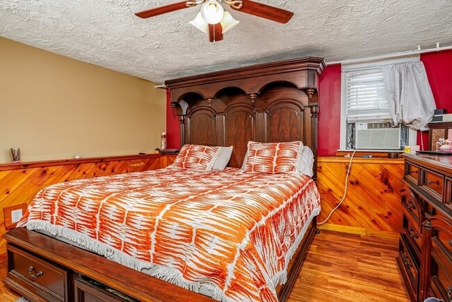 Foto del edificio - 46 Viscoloid Ave