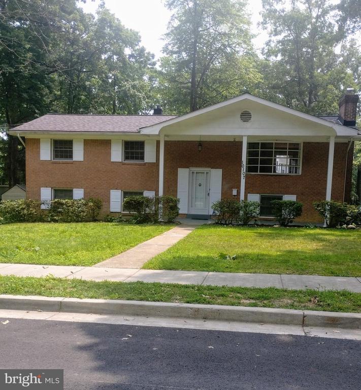 Foto principal - 10107 Forest Ave