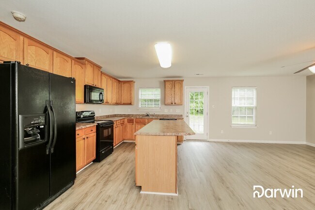 Foto del edificio - 1345 Sharp Ridge Road, Greensboro, NC 27406