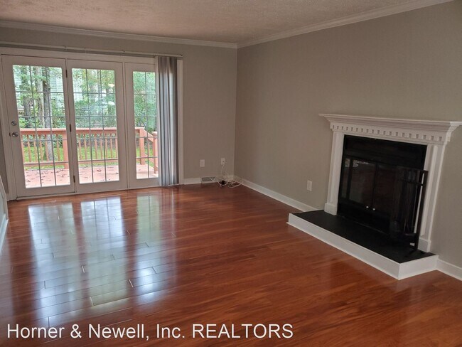 Foto del edificio - 13704 Watkins Glen Rd