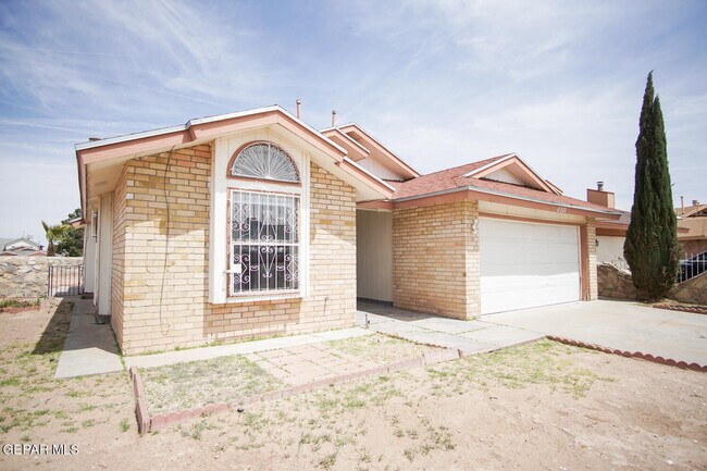 Foto del edificio - 11571 Arnaz Ct
