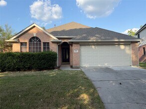 Building Photo - 19026 N Canyon Dr