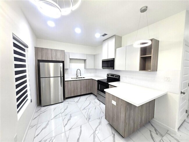 Foto del edificio - 3201 Magdalena St