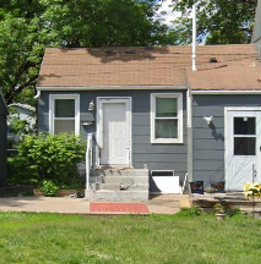 Primary Photo - 429 1/2 S Garfield Ave