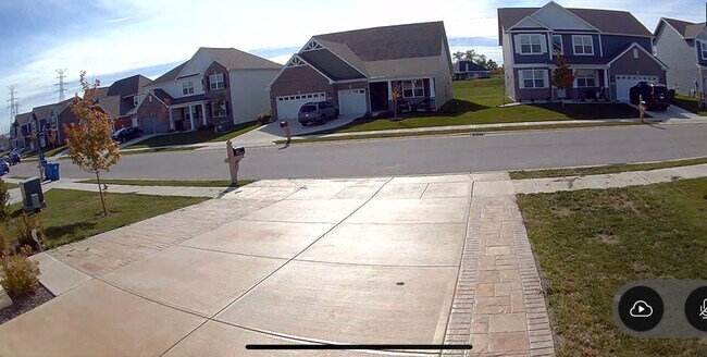 Foto del edificio - 5817 Flat Hill Dr