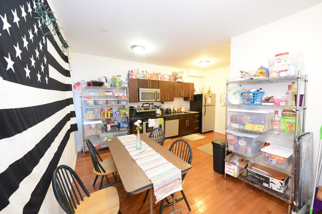 Kitchen - 1837 N 17th St
