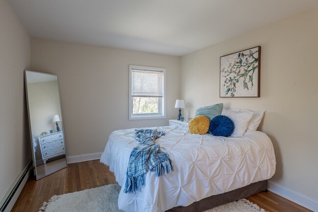 Building Photo - Pompton Gardens, LLC