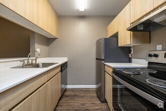 Interior Photo - Huntington Park Apartments