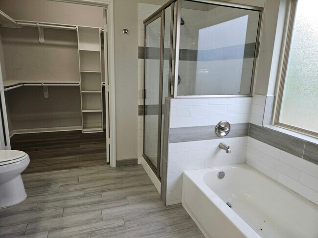 Foto del edificio - 4801 Wenda St