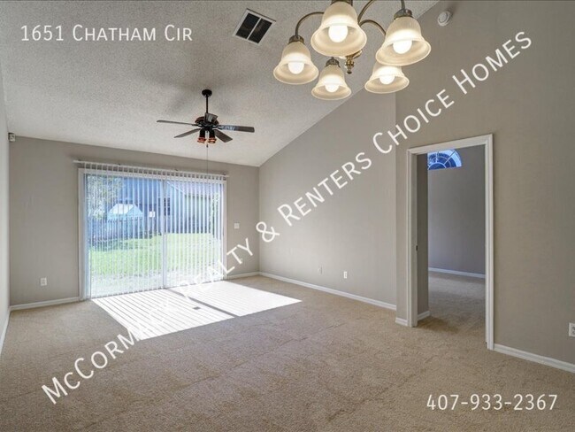 Building Photo - 1651 Chatham Cir