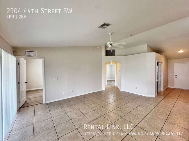 Foto del edificio - 2904 44th St SW