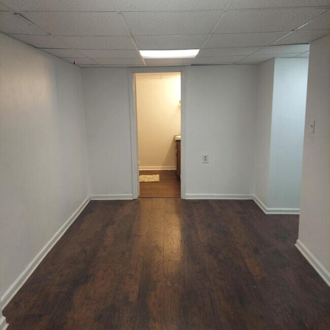 Foto del edificio - 450 Highland Ave NW