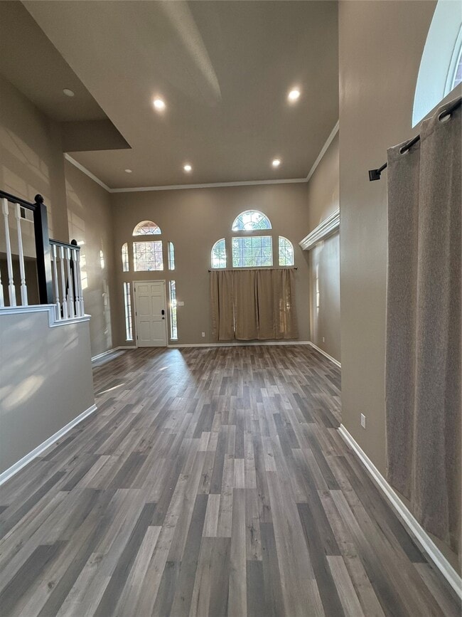 Building Photo - 9634 Therrell Dr